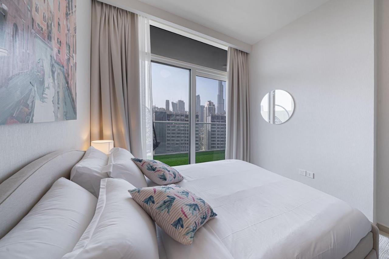 Alluring 1 Bd Apartment In Business Bay With Burj Khalifa View Dubai Exterior photo